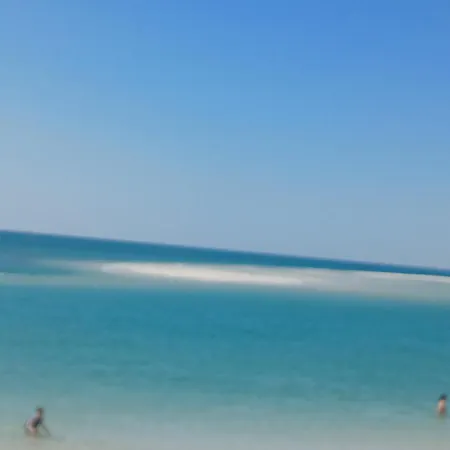Beachtour דירה *